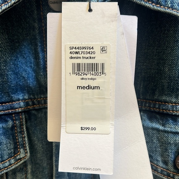 Calvin Klein Studio woman’s  Indigo Denim Trucker Jacket - Picture 2 of 2